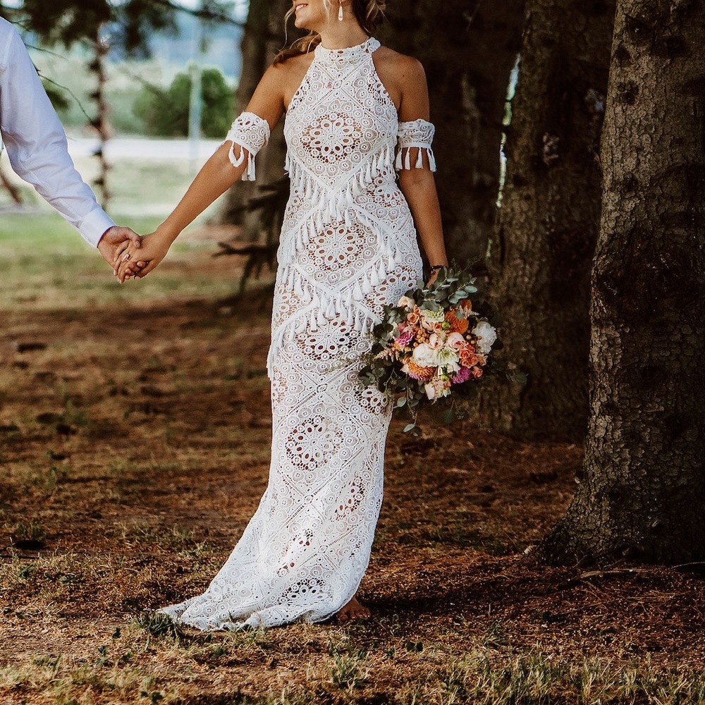 Fringe Cold Shoulder white Lace Dress